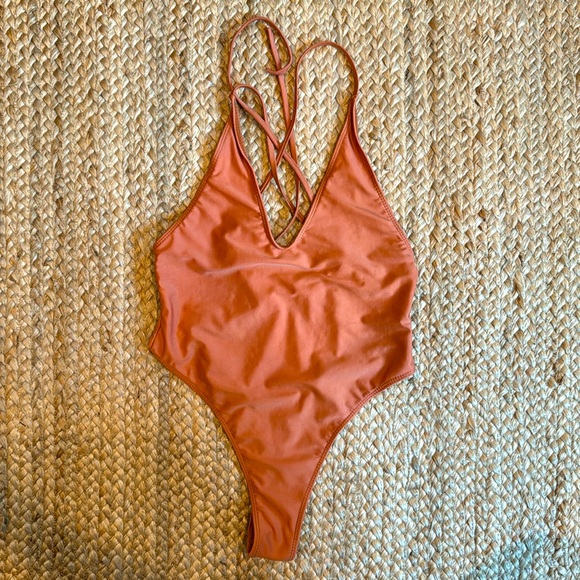 VICTORIA’S SECRET Swimsuit - Picture 3 of 7